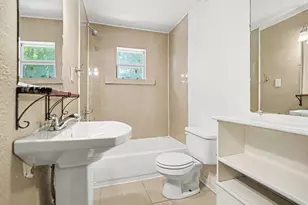 407 W 4th St, Kaufman, TX 75142 - Photo 17