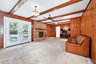 901 Lake Charles Ave, Fort Worth, TX 76103 - Photo 9
