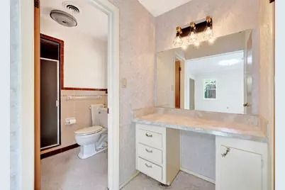901 Lake Charles Avenue, Fort Worth, TX 76103 - Photo 7