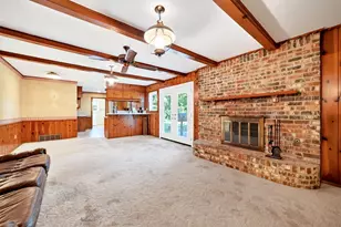 901 Lake Charles Ave, Fort Worth, TX 76103 - Photo 11