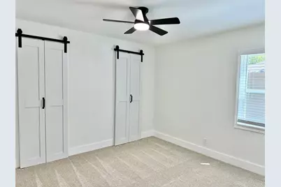 633 Cimarron Trace, Grand Prairie, TX 75051 - Photo 9