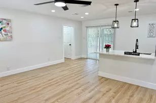 633 Cimarron Trce, Grand Prairie, TX 75051 - Photo 3