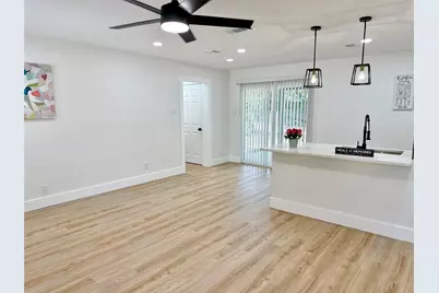 633 Cimarron Trace, Grand Prairie, TX 75051 - Photo 3