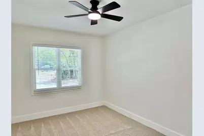 633 Cimarron Trace, Grand Prairie, TX 75051 - Photo 11