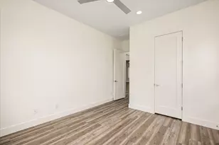 2184 Middlewood Cir, Granbury, TX 76049 - Photo 23