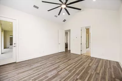 2184 Middlewood Circle, Granbury, TX 76049 - Photo 11