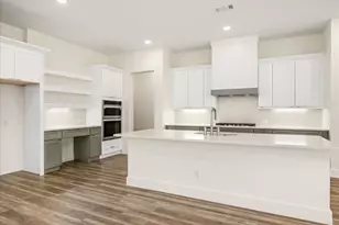 2184 Middlewood Cir, Granbury, TX 76049 - Photo 5