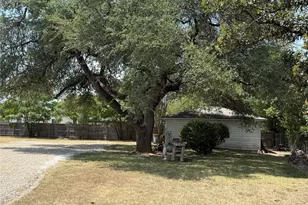 2233 Park Lake Dr, Waco, TX 76708 - Photo 5