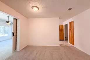1713 Steinburg Ln, Fort Worth, TX 76134 - Photo 7