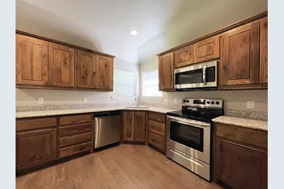 219 Clover Circle, Weatherford, TX 76086 - Photo 7