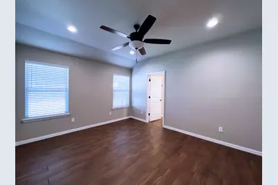 219 Clover Circle, Weatherford, TX 76086 - Photo 9