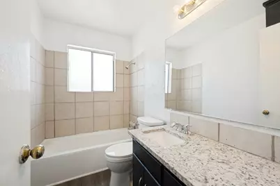 2701 Hemphill Street #206, Fort Worth, TX 76110 - Photo 5