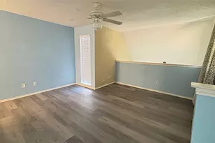 2301 Basil Dr, Arlington, TX 76006 - Photo 9