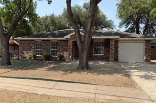 1007 Shaw St, Dallas, TX 75212 - Photo 1