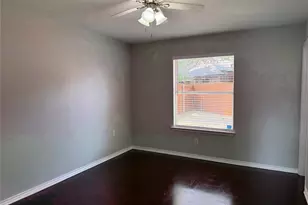 1007 Shaw St, Dallas, TX 75212 - Photo 13