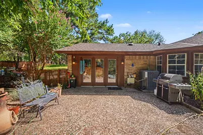 135 Creekside Drive, Double Oak, TX 75077 - Photo 31