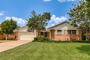 827 Oak Forest Dr, Dallas, TX 75232 - Photo 1