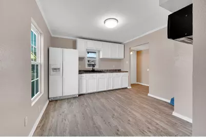 416 E Avenue F, Midlothian, TX 76065 - Photo 9