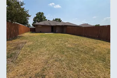 2011 Stradivarius Lane, Carrollton, TX 75007 - Photo 17