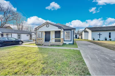 412 E Avenue F, Midlothian, TX 76065 - Photo 1