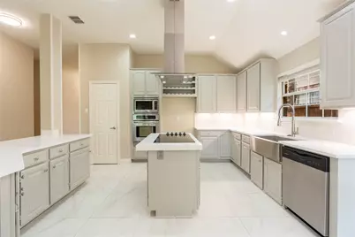 5716 Charleston Drive, Frisco, TX 75035 - Photo 11