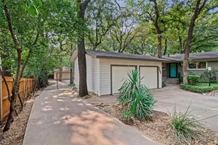 1201 Forrest Dr, Arlington, TX 76012 - Photo 5