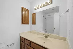 14800 Enterprise Dr, Farmers Branch, TX 75234 - Photo 19