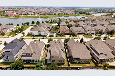 764 Thoroughbred Avenue, Frisco, TX 75036 - Photo 25