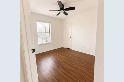 1105 Mapleview Drive, Arlington, TX 76018 - Photo 7