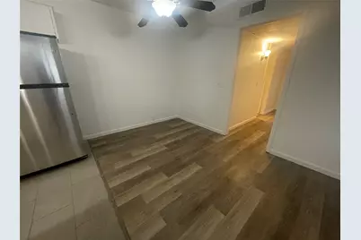 4935 Curzon Avenue, Fort Worth, TX 76107 - Photo 7