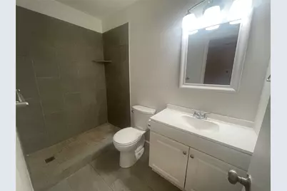 4935 Curzon Avenue, Fort Worth, TX 76107 - Photo 9