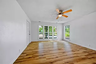 1313 E Lamar St, Sherman, TX 75090 - Photo 9
