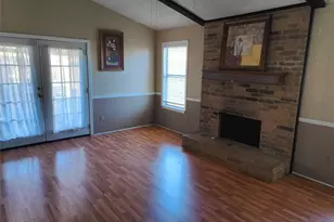 2513 Crown Cir, Garland, TX 75044 - Photo 5