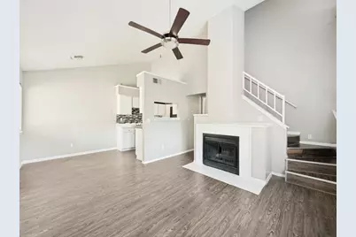 1122 Millview Drive #2101, Arlington, TX 76012 - Photo 3