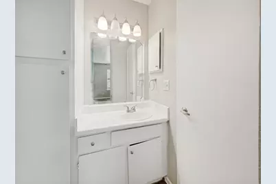 1122 Millview Drive #2101, Arlington, TX 76012 - Photo 11