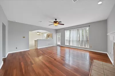 745 Woodridge Drive, DeSoto, TX 75115 - Photo 9
