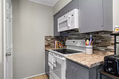1019 Woodmere Drive, Lewisville, TX 75067 - Photo 15