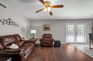 1019 Woodmere Dr, Lewisville, TX 75067 - Photo 9