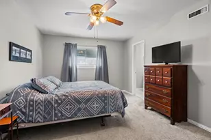 1019 Woodmere Dr, Lewisville, TX 75067 - Photo 23
