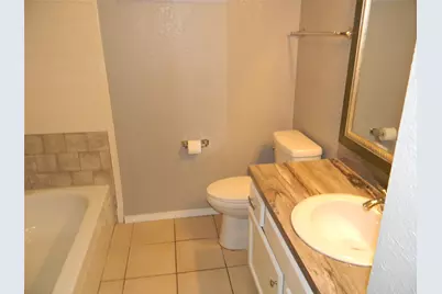7024 Crosstimbers Lane, North Richland Hills, TX 76182 - Photo 15