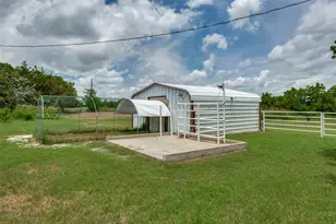 412 Paradise Canyon Cir, Paradise, TX 76073 - Photo 35