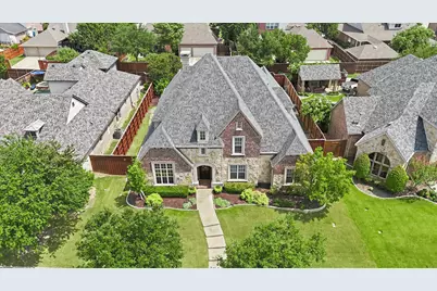 1137 King Mark Drive, Lewisville, TX 75056 - Photo 5