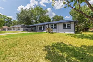2514 Broadview St, Greenville, TX 75402 - Photo 1