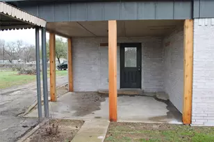 104 S Hubbard St, Alvord, TX 76225 - Photo 31