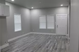104 S Hubbard St, Alvord, TX 76225 - Photo 1