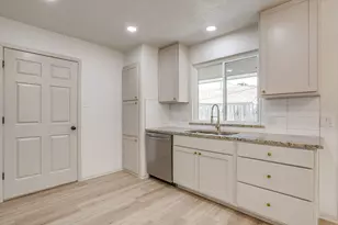 7017 Betsy Ross Ct, Watauga, TX 76148 - Photo 19