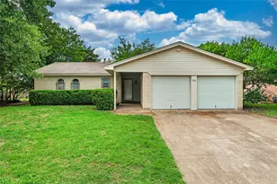 236 E Cunningham Ave, Crowley, TX 76036 - Photo 1