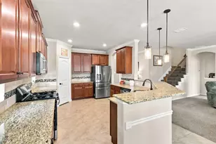 14612 Viking Ln, Fort Worth, TX 76052 - Photo 11