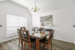 1805 Country Ct, Garland, TX 75040 - Photo 3