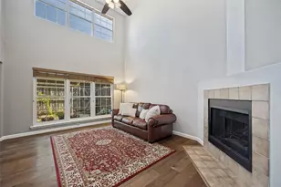 12823 Burninglog Ln, Dallas, TX 75243 - Photo 5